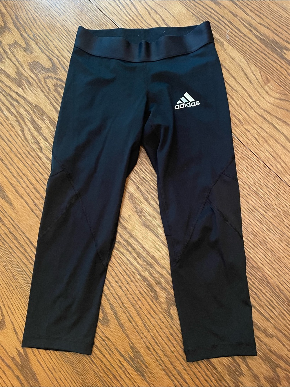 Adidas Men’s Black Athletic Leggings size small.